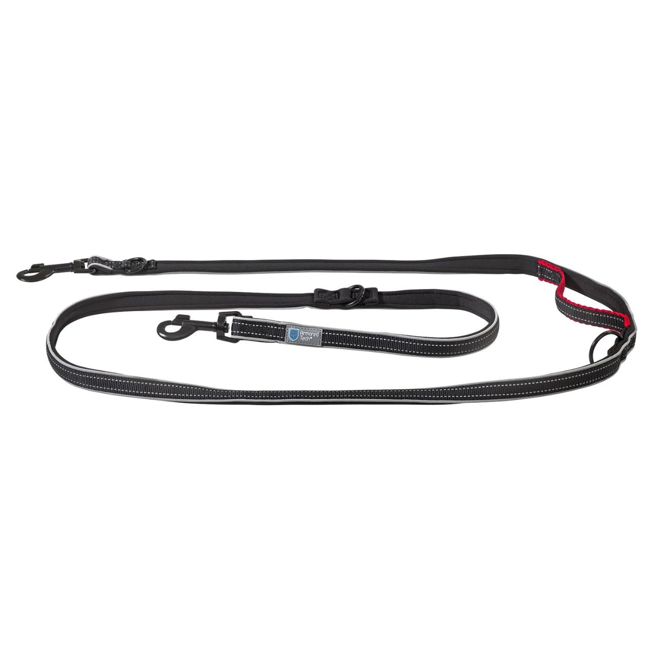 De ArmoredTech hondenriem zwart 15 mm is een slanke, comfortabele en sterke hondenriem van hoge kwaliteit. Gemaakt in Duitsland, weerbestendig en voorzien van reflecterende naden voor extra veiligheid.